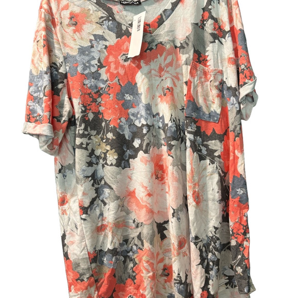 HEIMISH USA Tops - NWT HEIMISH USA Pink and Gray Oversized Short Sleeve Tee